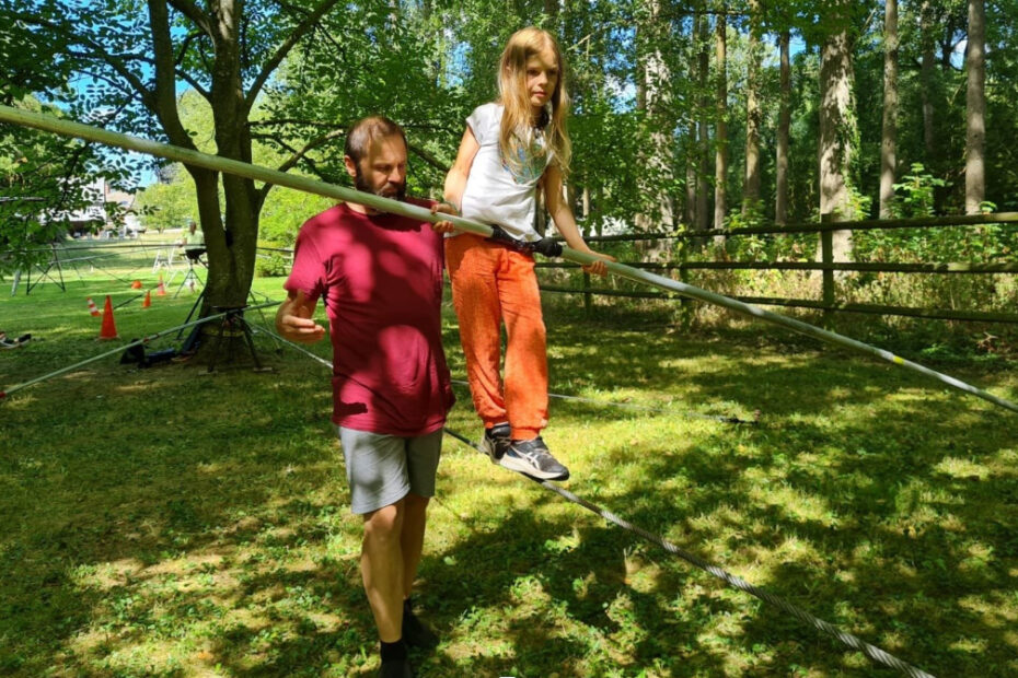 Pratique du fil dans les bois